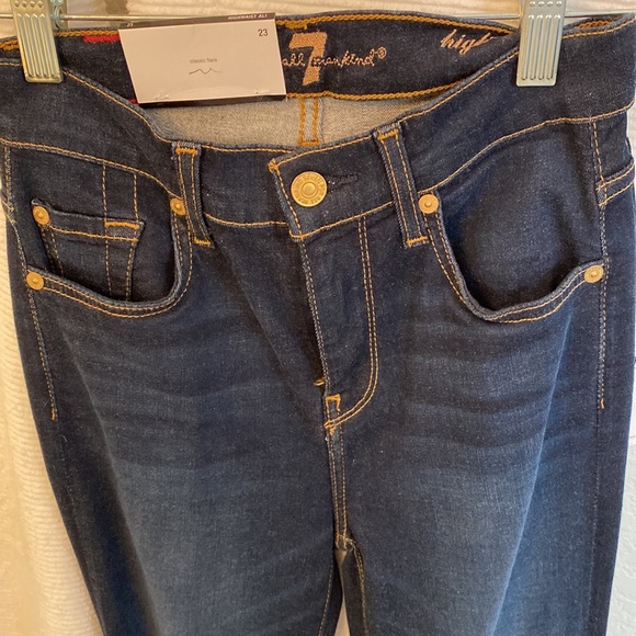 7 for all Mankind Highwaist Ali Dark Wash Denim - Picture 2 of 7